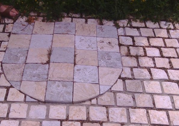 Ćelije i Hrvatski Grob, dva hrvatska sela