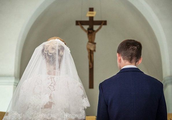 Razrješivanje ženidbe apostolskom povlasticom