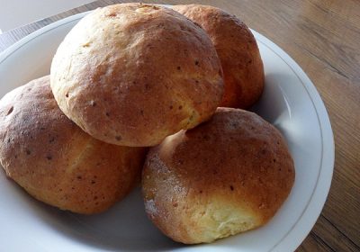 Pirovi kruščići sa sirom