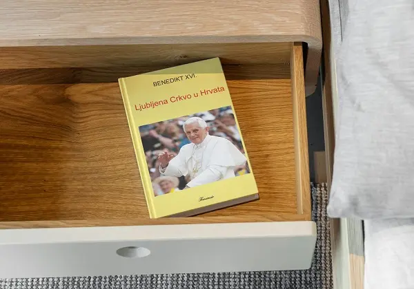 Benedikt XVI., Ljubljena Crkvo u Hrvata [knjiga]