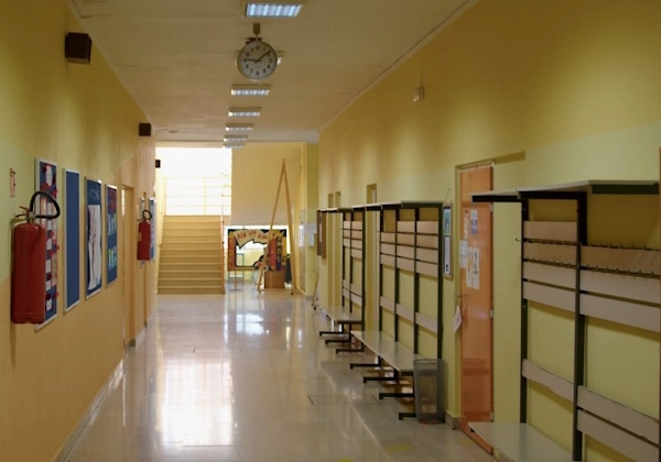 Vrijeme je za povratak u (nejavnu) školu