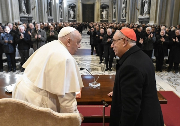 Fiducia supplicans: Franjo sije sumnje, a Tucho ih uzgaja