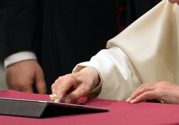 Globalizacija i informatizacija u svjetlu učenja Katoličke Crkve